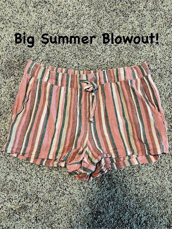 dlp Pants - dlp Striped High Waist Shorts in Pink & Green XL